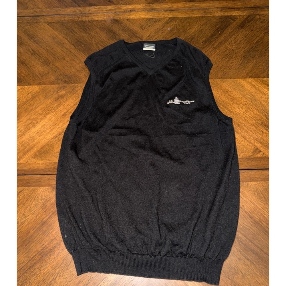 Nike Golf Mens Black V-Neck Sweater Vest Perry Park CC Logo Size Large